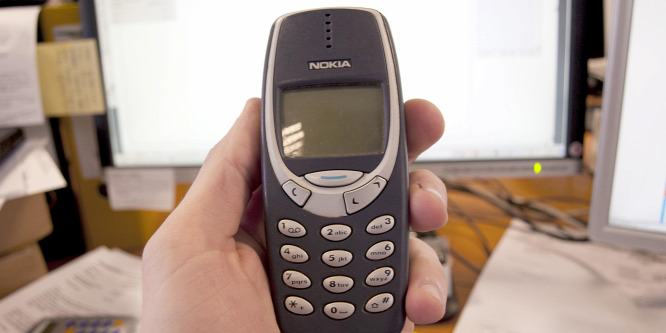2G-s mobilok is cserélhetőek állami támogatással