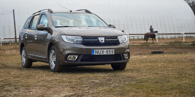 A legolcsóbb családi autó, ami vállalható - Dacia Logan MCV (2017) teszt