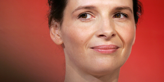 Juliette Binoche szexelt egyet a Star Wars: Az ébred er után - videó