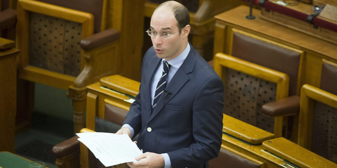 Brüsszelben júliusban akarnak dönteni a kötelező betelepítési kvótákról