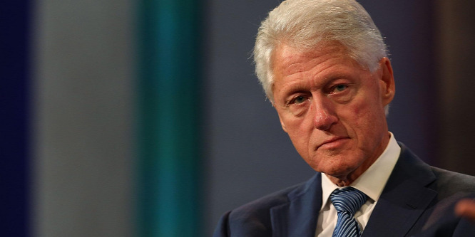 A volt modell azt állítja, zaklatta őt Bill Clinton