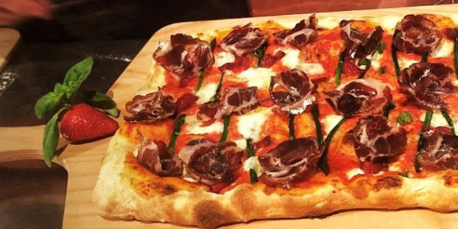 Szabi, a pék a világ legjobb pizzakészítői között