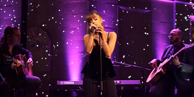 Egyetlen fényképpel emlékezett meg egykori szerelméről Ariana Grande