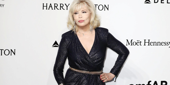 Hihetetlen! Naponta több órát szexel a 82 éves Amanda Lear