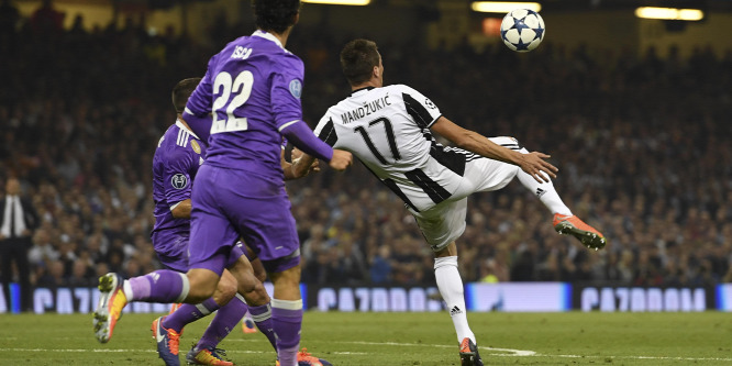 UEFA: a Juve-csatár lőtte a szezon legszebb gólját