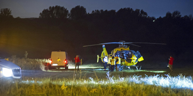 Magasfeszültségű vezetéket szakított le a mentőhelikopter