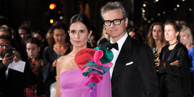 Colin Firth felesége ejtette a korábbi szeretője elleni zaklatási vádakat