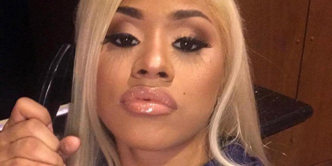 Sztriptíztáncosból lett világels rapper Cardi B (18+)