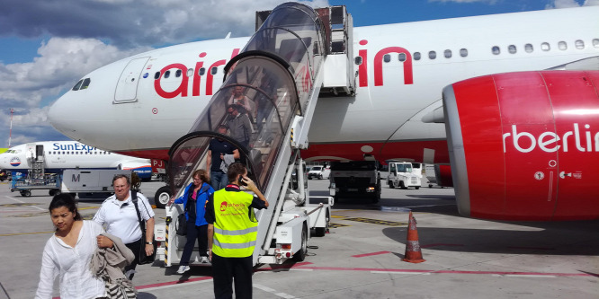 Százezrek követelhetik vissza a pénzüket a becsődölt Air Berlintől