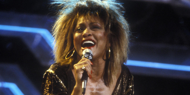 Vesebetegsége miatt öngyilkos akart lenni Tina Turner