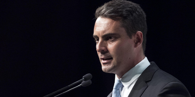 Bakot lőtt a Jobbik: elbonthatják a plakátjaikat