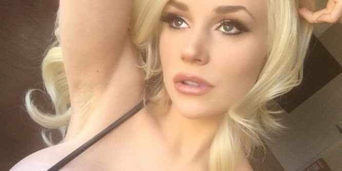 Courtney Stodden egy traktorban meztelenkedik: fotó (18+)