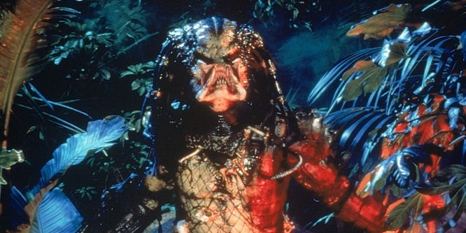Schwarzenegger helyett indián lány küzd meg a Predatorral - videó