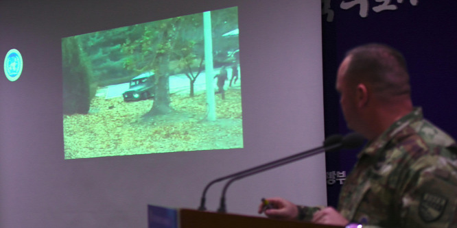 Drámai videofelvételek az észak-koreai katona szökéséről