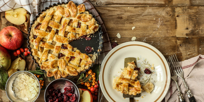 Tojás- és tejmentes karácsonyi almás pite recept