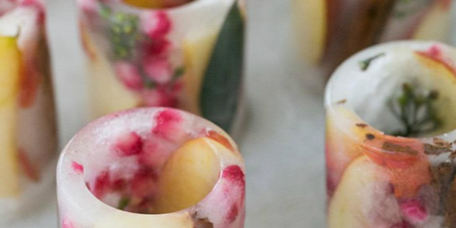 Fahéjas jégpohár az ünnepi aperitifhez