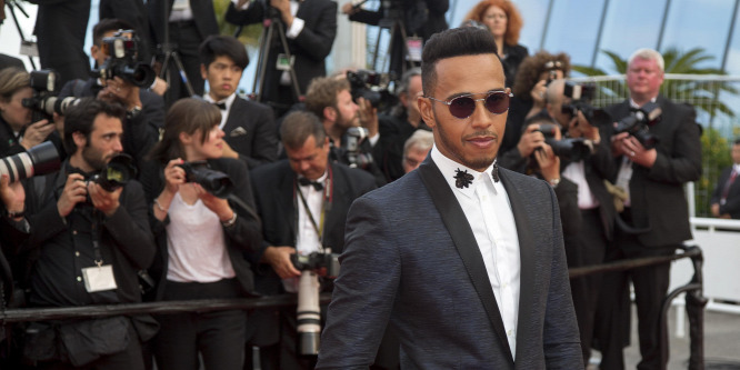 Azt akarjuk, hogy Hamilton F1-es autóval menjen az Oscarra