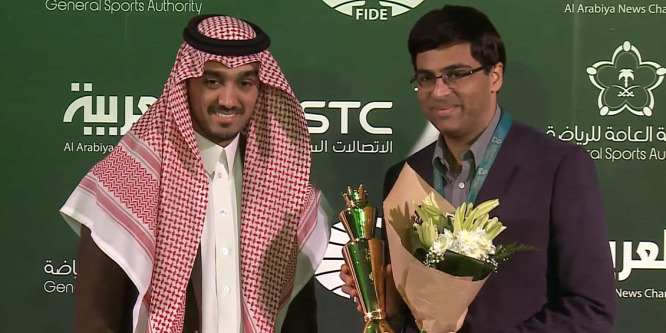 Sakk-vb: Anand bravúros elsősége, Carlsen a villámpartikban remekelt