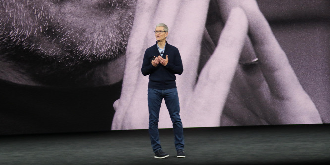 Az Apple vezére letiltaná unokaöccsét a közösségi médiáról