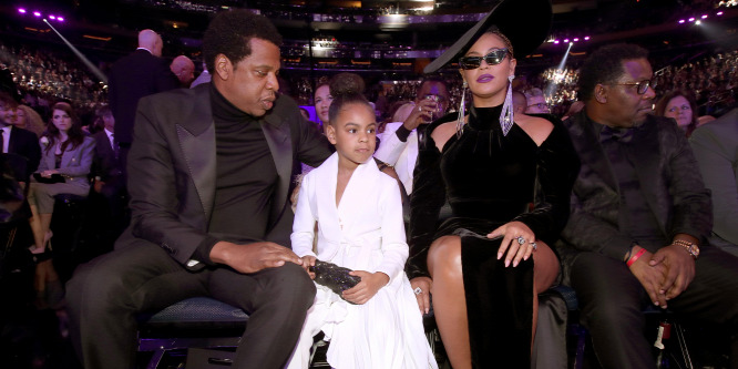 Beyonce kislánya, Blue Ivy csodásan énekel: videó
