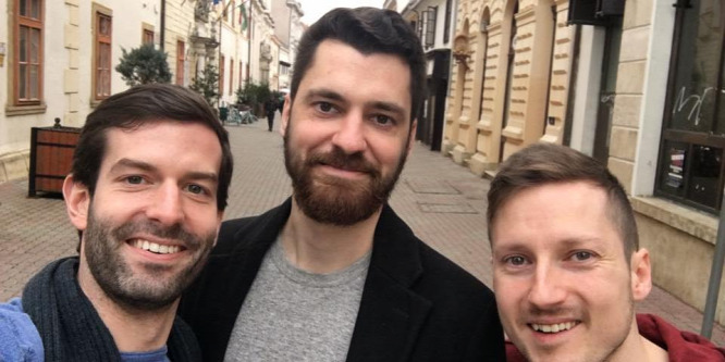 A szánalmas Momentum is beszállt a Gyurcsány Ferenc által meghirdetett versenybe