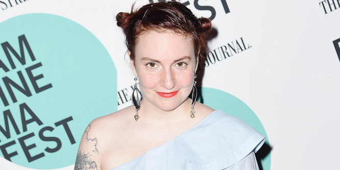 Lena Dunham megmutatta meztelen testét a méheltávolítása után - fotó