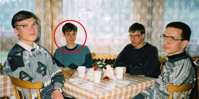 Tomasz Czajka fiatalon nevetség tárgya volt lúzer kinézete miatt, most rakétát lőtt az űrbe