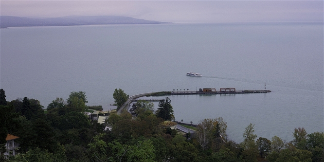 Még van élet a Balatonon: elektronikus zenére pöröghet a hétvégén