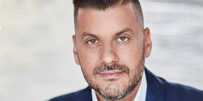 Kökény Attila elárulta, volt olyan időszak az életében, amikor esténként megivott egy üveg viszkit