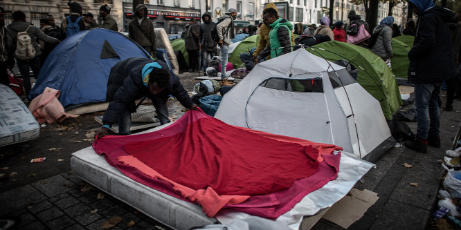 Marokkói rendrök fognak járrözni Párizsban a migráns bnözk miatt