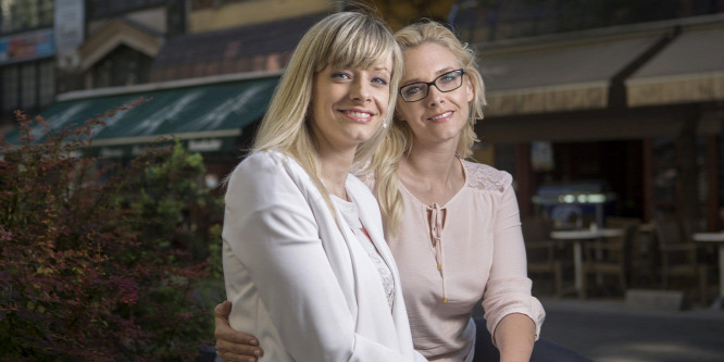 Peller Mariann gyermekkori fotót mutatott