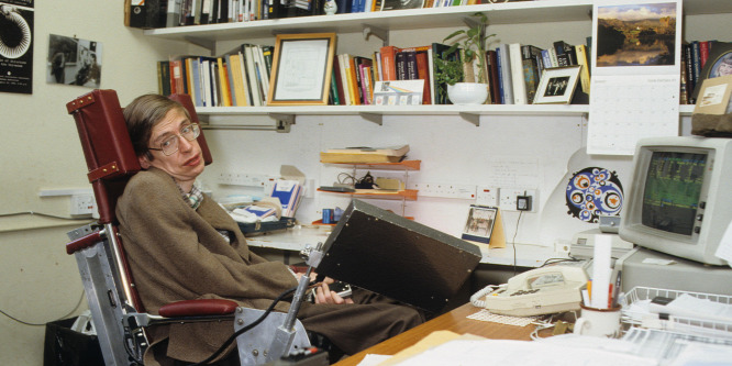 Stephen Hawking Rövid válaszok a nagy kérdésekre című könyve tele van előrejelzésekkel