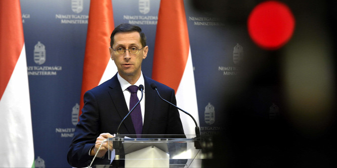 Bemutatták a NAV új vezetőjét, Sors Lászlót