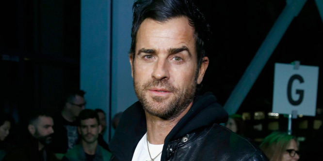 Ismeretlen nőt ölelget Jennifer Aniston exférje, Justin Theroux