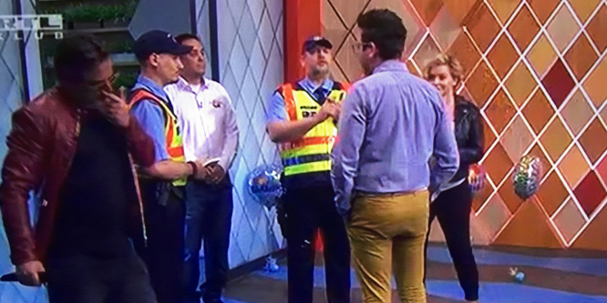 Rendőri intézkedéssel viccelték meg Wossala Rozinát a Reggeliben: videó
