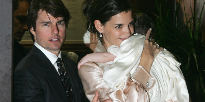 Így néz ki most Suri Cruise, Katie Holmes és Tom Cruise lánya