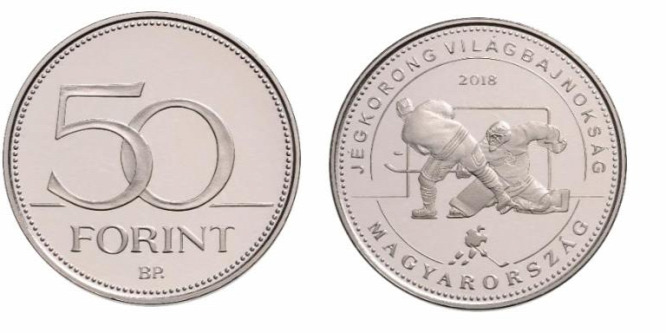 Nem fotós mestermű, de az 50 forintos hátára tökéletes hokijelenet