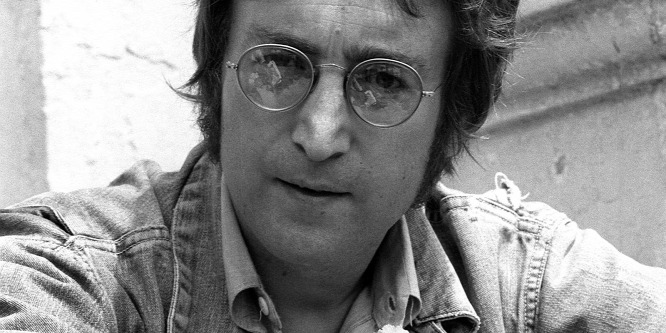 John Lennon gyilkosának felesége tudott arról, mire készül a férje, Mark Chapman