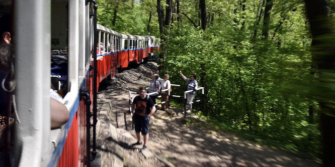 Ezek a legjobb kisvasutas kirándulások extrákkal