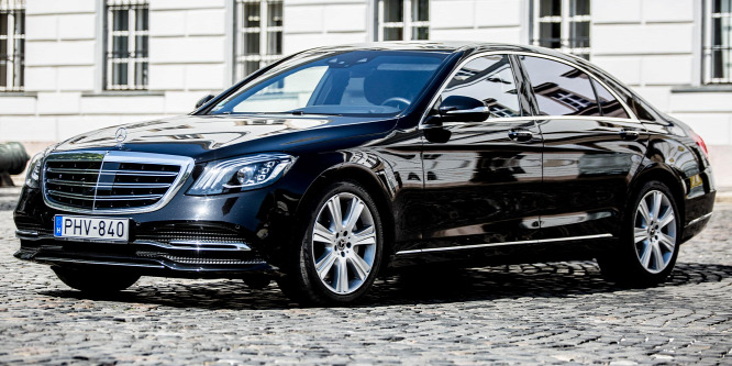 Dízel, mégis úgy jár, mint a Schaffhausen – Mercedes S400d teszt