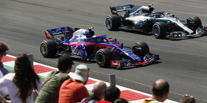 Olcsóbb motorokat nem, de több ellenfelet akarnak az F1-es gyártók
