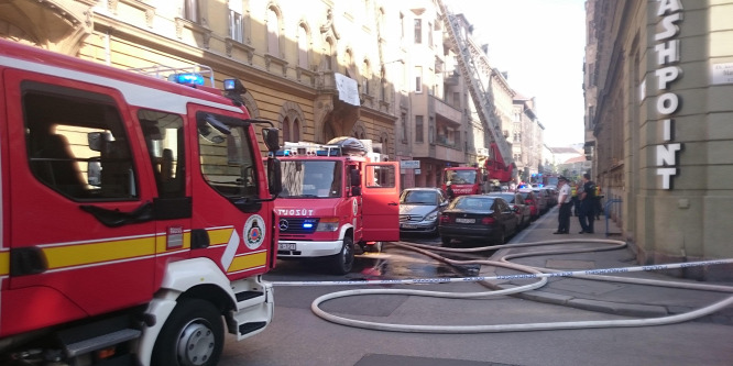 Lakástűzben meghalt egy idős férfi Budapesten