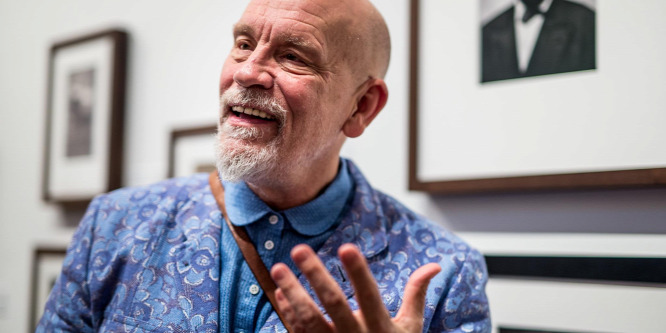 John Malkovich exkluzív tárlatvezetése a Mcsarnokban - képekkel