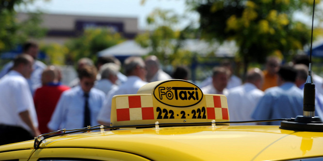 Piacvezető lett a Főtaxi, miután felvásárolta versenytársát