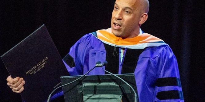 Vin Diesel visszament az iskolába és ledoktorált