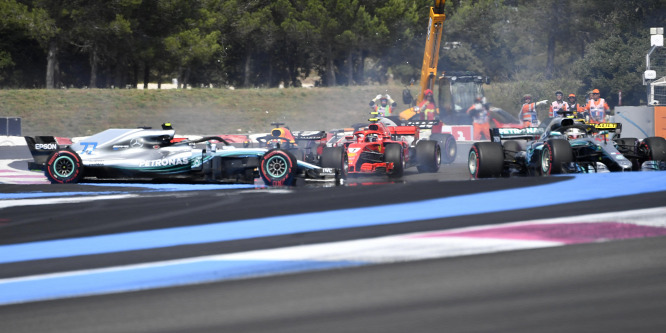 Csökkennek a bevételek, kevesebb pénz jut az F1-es csapatoknak