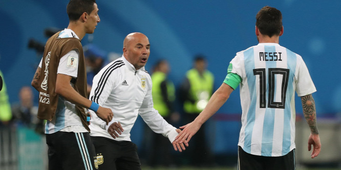 Foci vb 2018: Az argentin válogatott szövetségi kapitánya, Jorge Sampaoli Messitől kérdezte, cseréljen-e