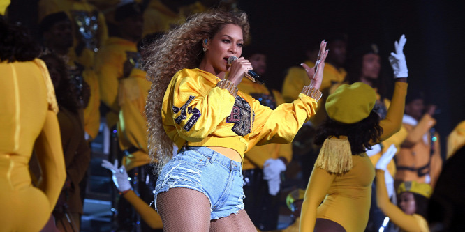 A rajongók úgy vélik: Beyoncé terhes
