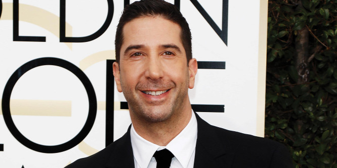 David Schwimmer lánya kopaszra vágatta a haját - Fotó!