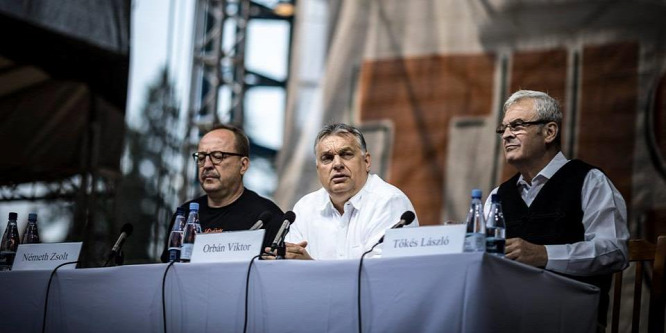 Orbán Viktor nem követi a mintákat, hanem teremti